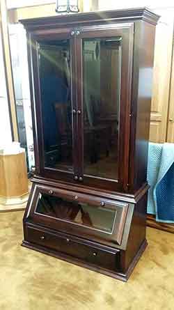 Full Display of the Cherry Nine Gun Cabinet