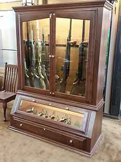 Gun Cabinet and Pistol Display LED lights On