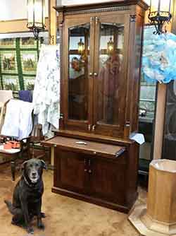 Rustic Cherry 12 Gun Cabinet