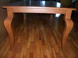 Amish Made Queen Anne Farmhouse Table