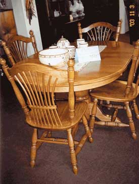 Amish Made Single Pedestal Oval Table