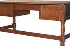 Lincoln Executive Desk [LA-210] Back.eps