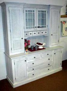 Amish Crafted Maple Hutch with Crackled Finish