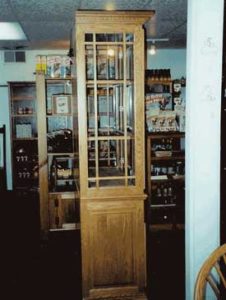 Glass Sided Hutch with Mission Mullions