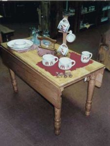 Oak Dropleaf Kitchen table