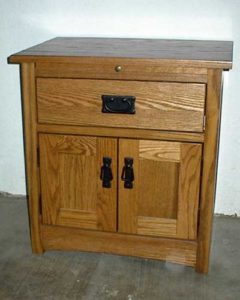 Shaker Mission Nightstand with Pull Out Shelf