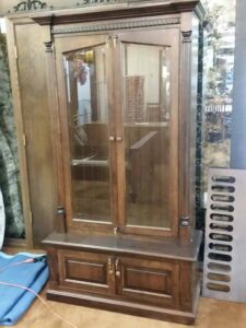 Full Amish Crafted Gun Cabinet with Two Upper Door and Two Lower Doors