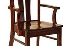 FIV-Amish-Custom-Tables-Mansfield-Chair_1