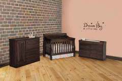 This is the Amish Crafted custom Traditional Series. As the name implies, traditional defines all that is good and right. The crib and the case goods all convert.